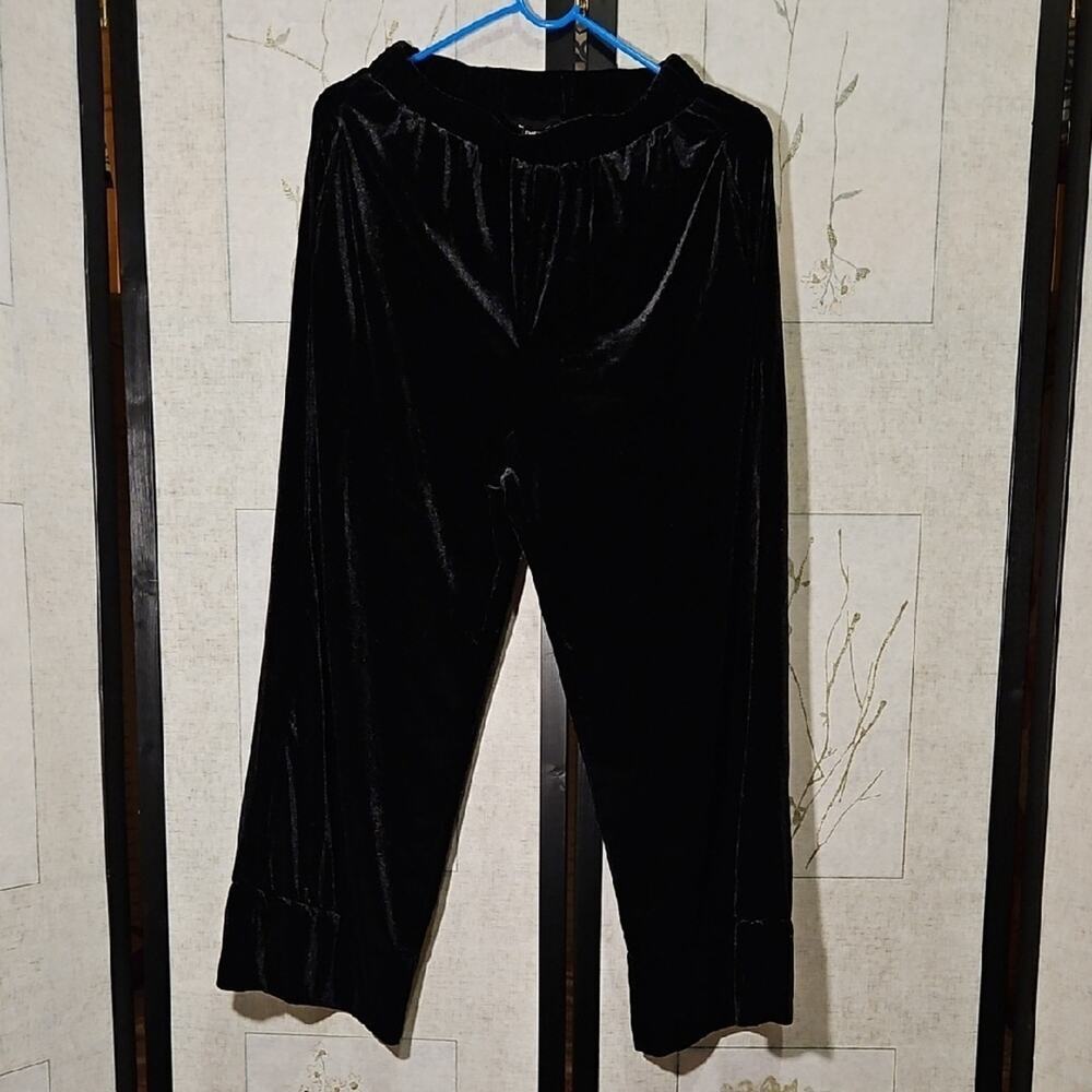 Elegant Black Straight Leg Pants